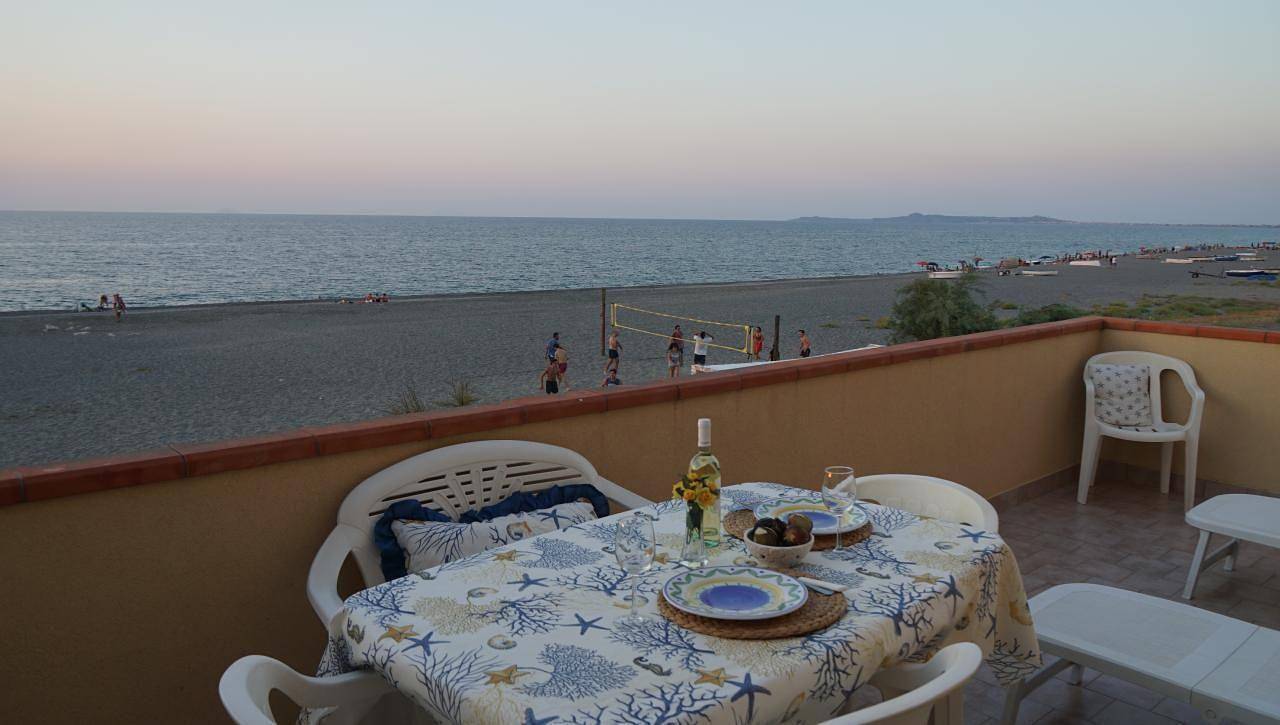 Ganze Ferienwohnung, Seestern in Terme Vigliatore, Messina Provinz