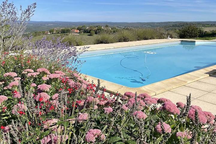 Location de vacances pour 9 personnes, avec jardin à Saint-Projet