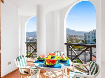 Holiday Apartment for 6 People in Playa del Camisón, Arona, Photo 1