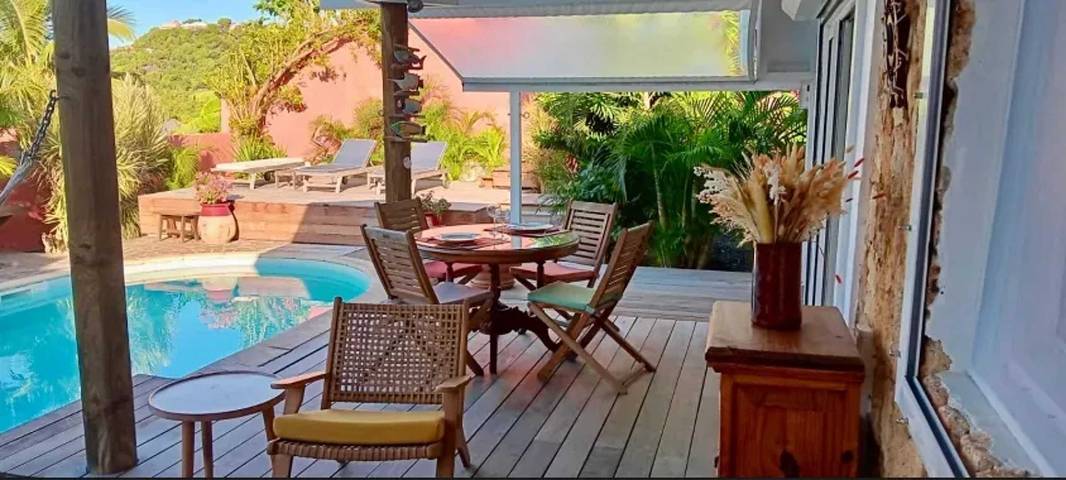 Vacation rental for 2 people, with pool and terrace in Saint-Barthélemy