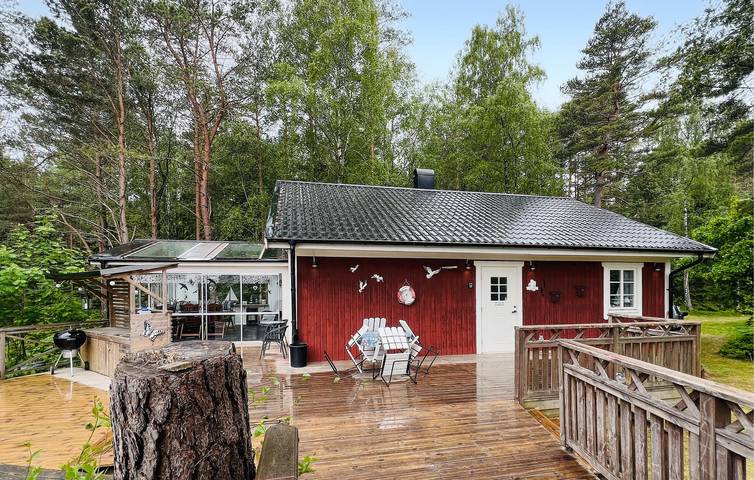 Ferienhaus für 8 Personen, mit Terrasse und Garten in Bohuslän