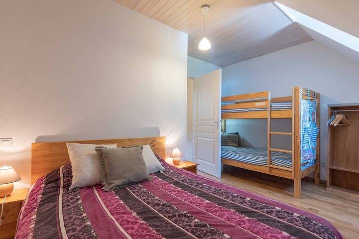 Gîte pour 6 personnes, avec balcon à Bourisp - 2