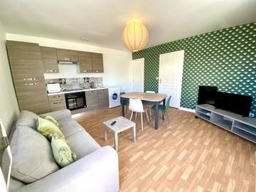 Cottage pour 2 personnes, avec jardin et terrasse à Mondeville