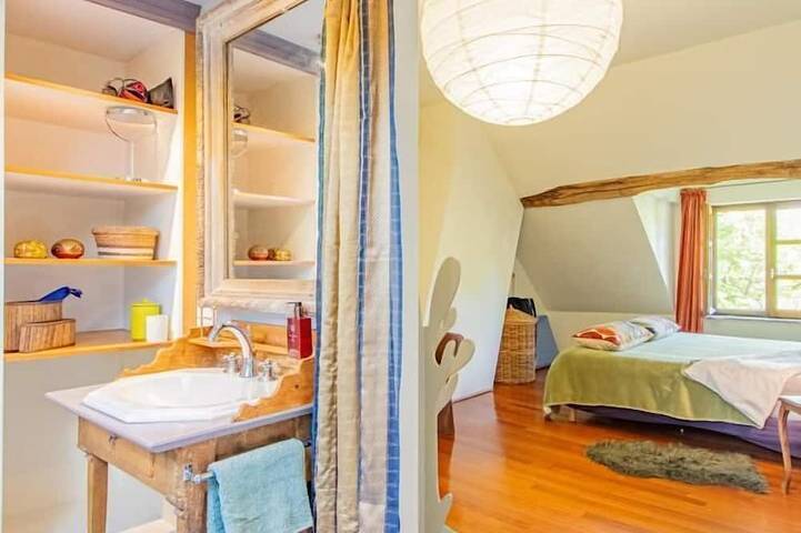 Location de vacances pour 2 personnes, avec jardin à Gourdon (Saône-et-Loire) - 4