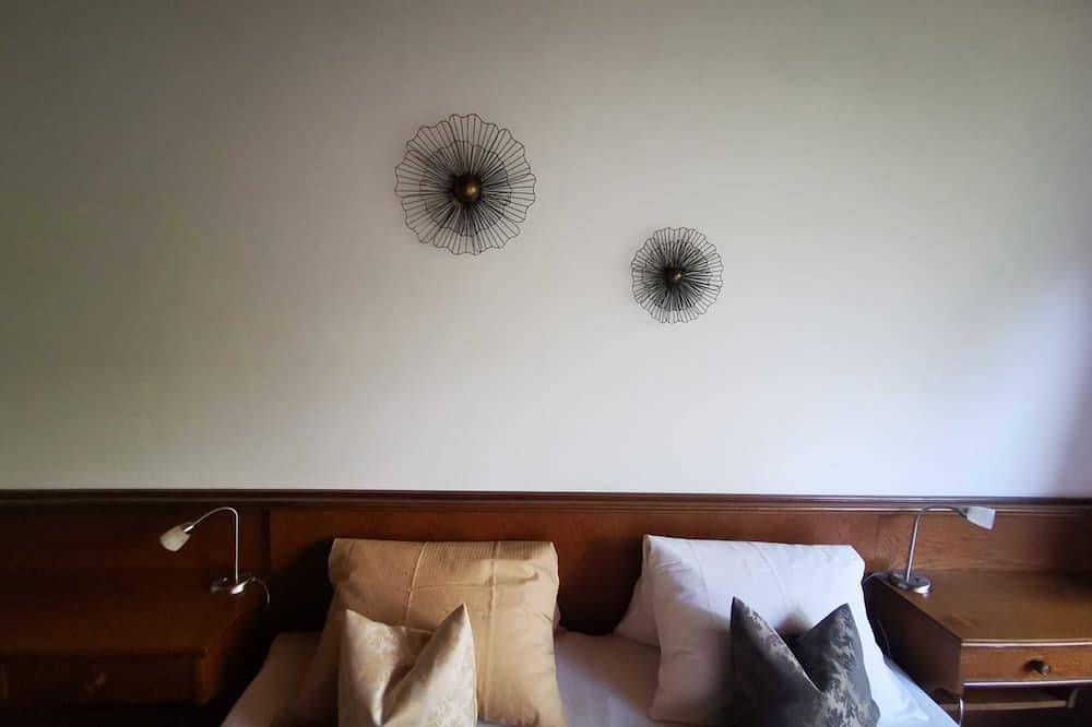 Doppelzimmer 2 inkl. erweitertem Frühstück (Zimmer Nr.3) - Weindlhof in Waidring, Chiemgauer Alpen