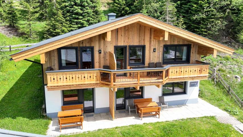 Vakantiewoning voor 4 personen, met balkon en uitzicht in Königsleiten