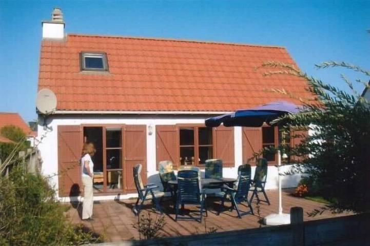 Ferienhaus für 6 Personen, mit Garten und Pool sowie Terrasse, mit Haustier in Bredene