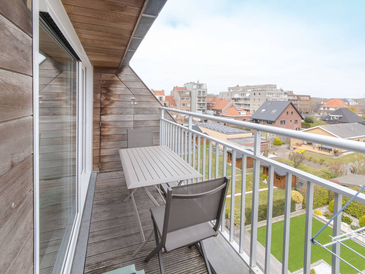 Ganze Wohnung, Paul's parklane with balcony in Bredene, Belgische Küste