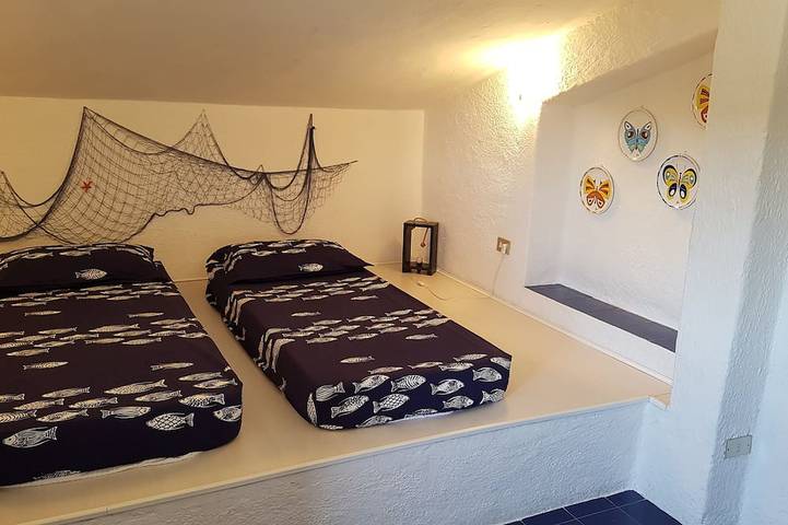 Maison en bord de mer avec jardin in Spiaggia di Laconia, Arzachena
