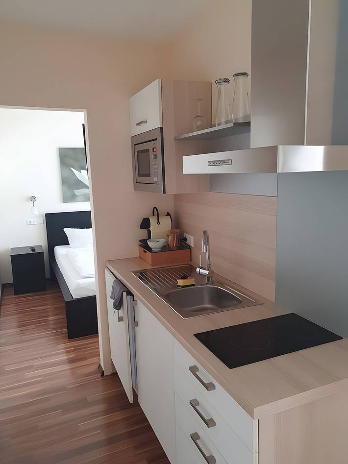 Hel enrumslägenhet, Studio 'Nr 1' with Balcony and Wi-Fi in Illertissen, Schwaben (Bayern)