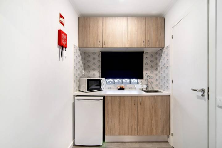 Appartement entier, Appartement « Beach » avec terrasse partagée, Wi-Fi et climatisation in Moncarapacho e Fuseta, Parque Natural da Ria Formosa