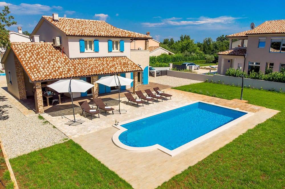 Casa vacanza a Belavici a partire da 238€ a notte