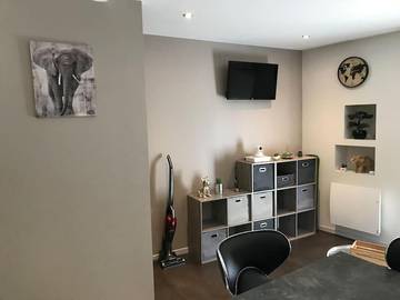 Gîte pour 5 personnes, avec balcon à Laurens