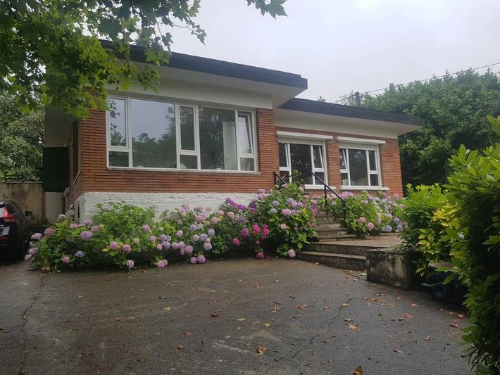 Chalet para 4 personas, con Terraza y Jardín además de Piscina y Vistas en Guipúzcoa