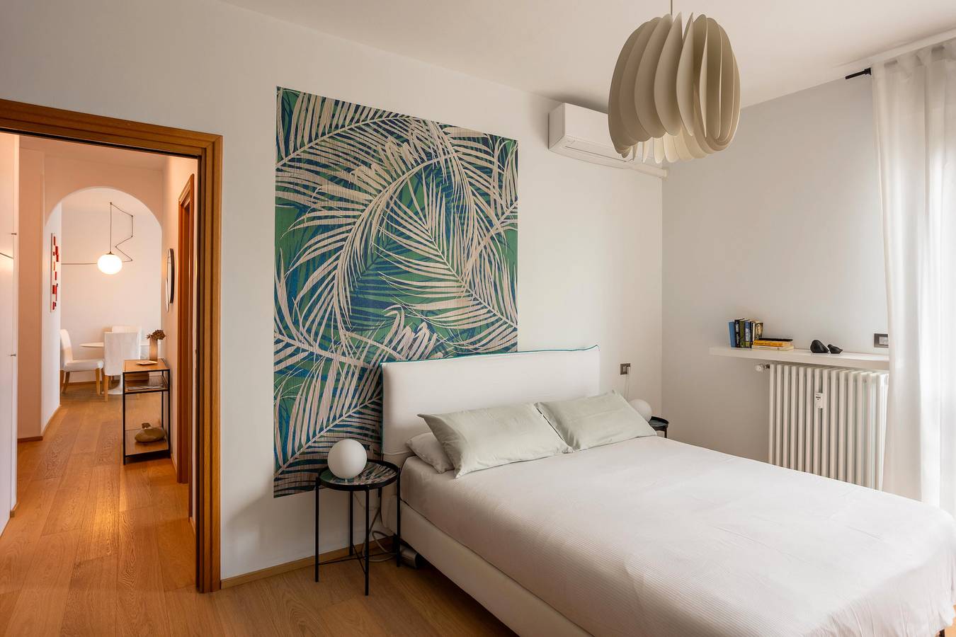 Geheel appartement, Appartement 'Suite 51 - Arona' met Balkon, Wifi en Airconditioning in Arona (Lago Maggiore), Gemeente Arona