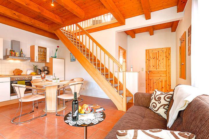 Ferienhaus für 4 Personen, mit Terrasse in Benz - 3