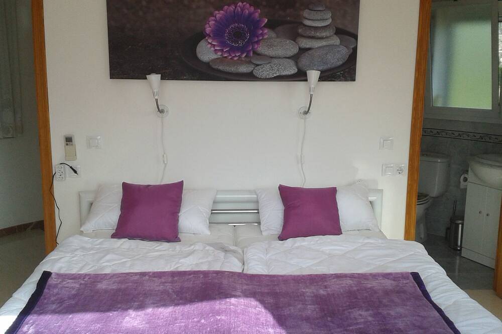 Spanische Villa, grosser Pool, Meerblick,  in traumhafter Wohnlage in Beniarbeig in Beniarbeig, Costa Blanca
