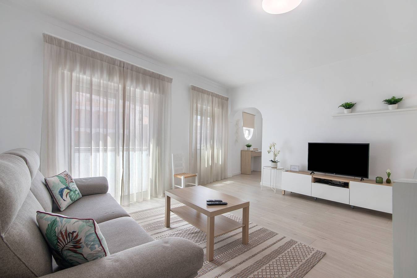 Entire apartment, Apartment 'Refúgio Estrela Do Mar' with Private Terrace, Wi-Fi and Air Conditioning in Quarteira, Faro District