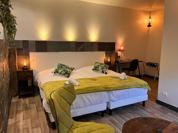 Chambre d’hôte pour 6 personnes, avec vue et jardin, animaux acceptés dans les Ardennes - 4