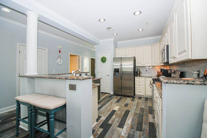 Vacation rental for 6 people, with pool and balcony, with pets in Lake Norman