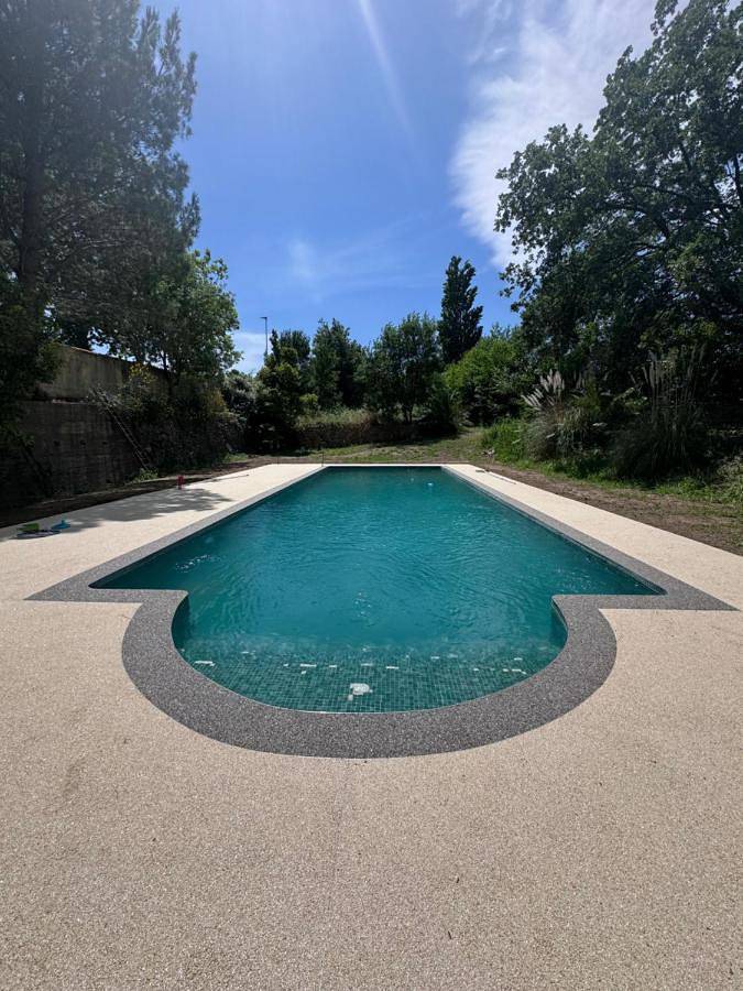 Gîte pour 3 personnes, avec jardin ainsi que terrasse et piscine à Thuir - 2