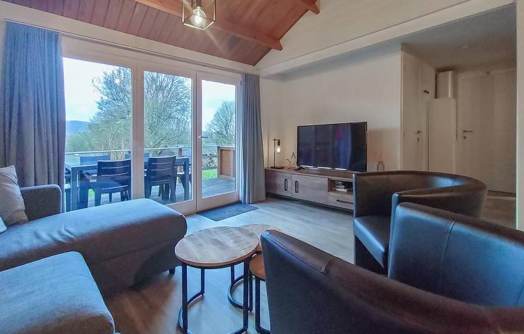 Ferienhaus für 4 Personen mit Terrasse in Rendeux, Luxemburg Provinz
