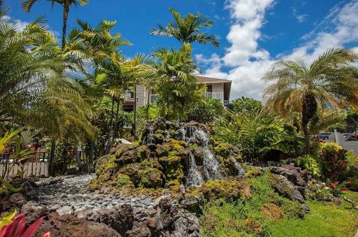 Villa for 2 people, with hot tub and balcony as well as garden in Hawaii