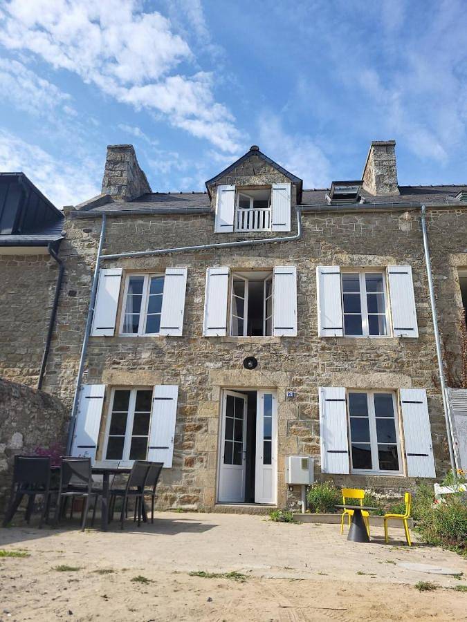 Maison rénovée à 80m de la plage, charme et confort in Saint-Jacut-de-la-Mer, Région de Dinan