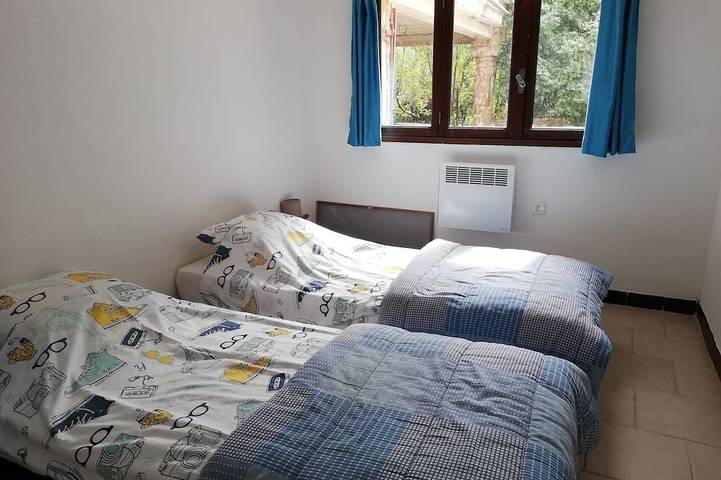 Maison de vacances pour 15 personnes, avec jardin dans le Gard - 2