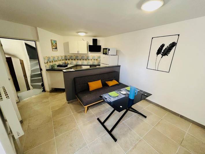 Appartement de vacances pour 4 personnes, avec vue ainsi que terrasse et jardin