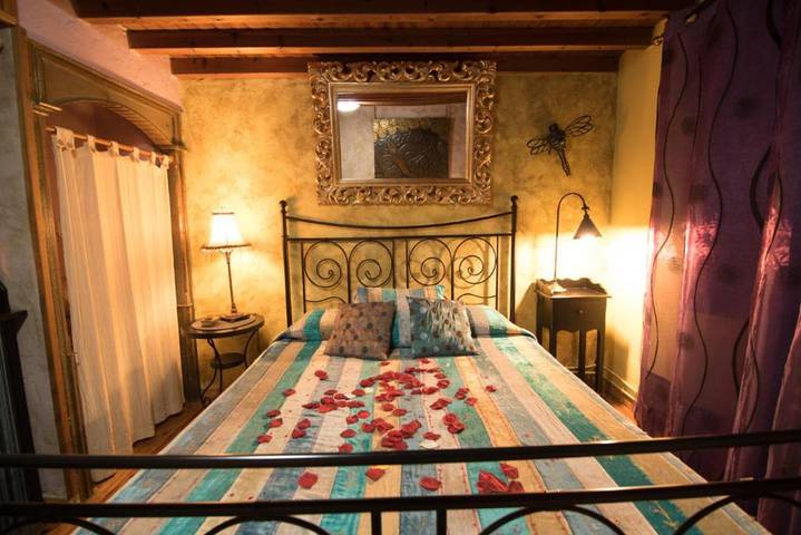 Casa rural para 4 personas, con Balcón y Jacuzzi además de Terraza y Sauna en Umbrías