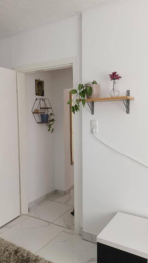 Two-Bedroom House in Wien, Donau Niederösterreich