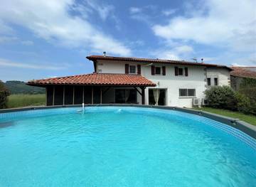 Gîte pour 8 Personnes dans Ainhice-Mongelos, Région de Bayonne, Photo 1