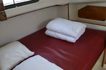 Péniche pour 5 Personnes dans Pontailler-sur-Saône, Côte-d'Or, Photo 1