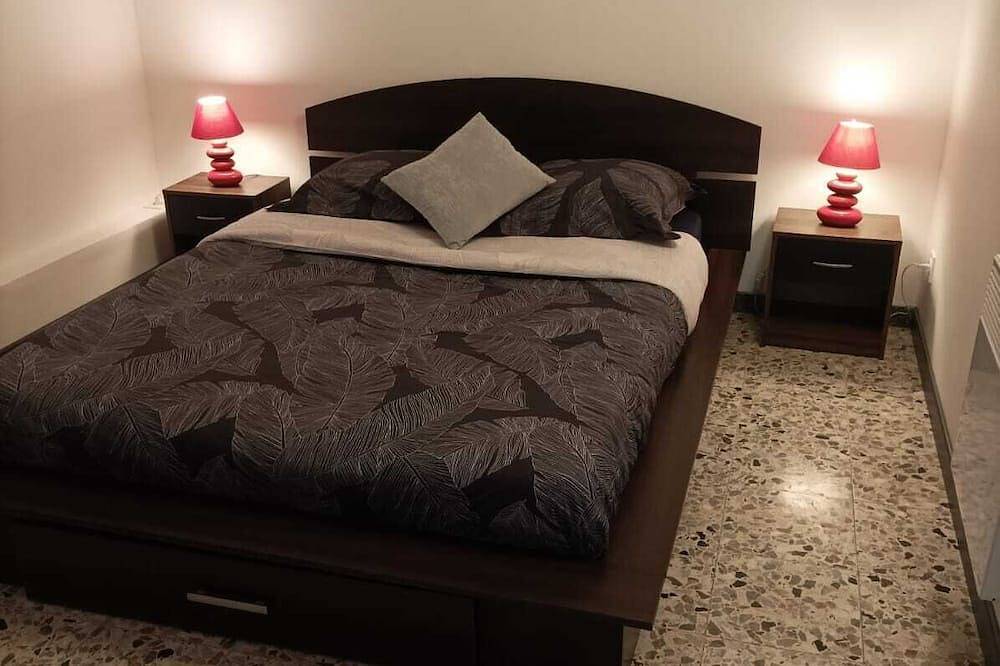 Germaine's French toast in Château-Gontier-sur-Mayenne, Mayenne