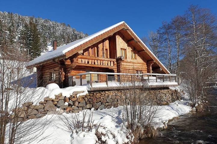Chalet pour 12 personnes, avec jardin et balcon dans les Vosges