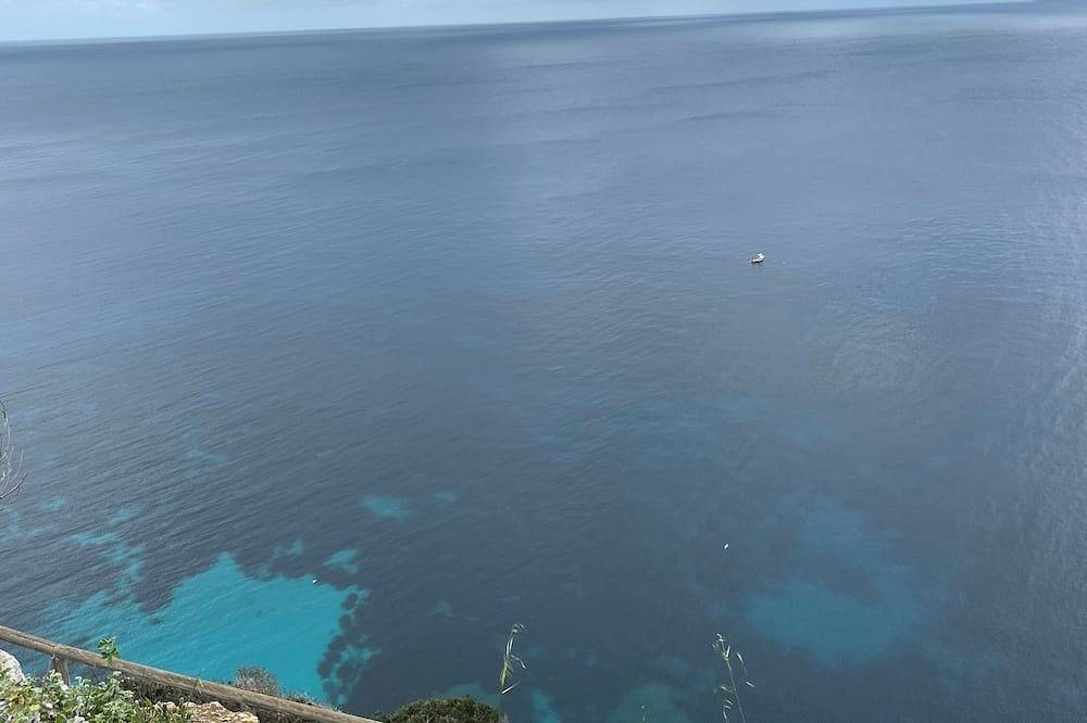 \"Welcome to Mikytom's Casita, your ideal vacation retreat. in Lluchmayor, Mallorca Sur