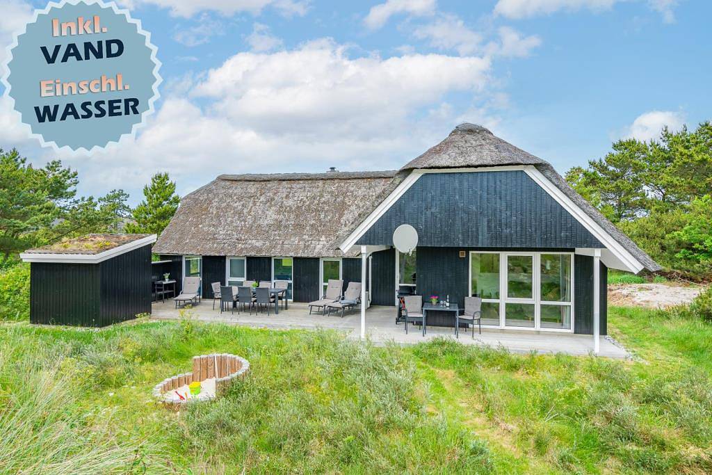 Wunderschönes und gepflegtes Poolhaus, in dem 2 Hunde erlaubt sind in Henne, Varde