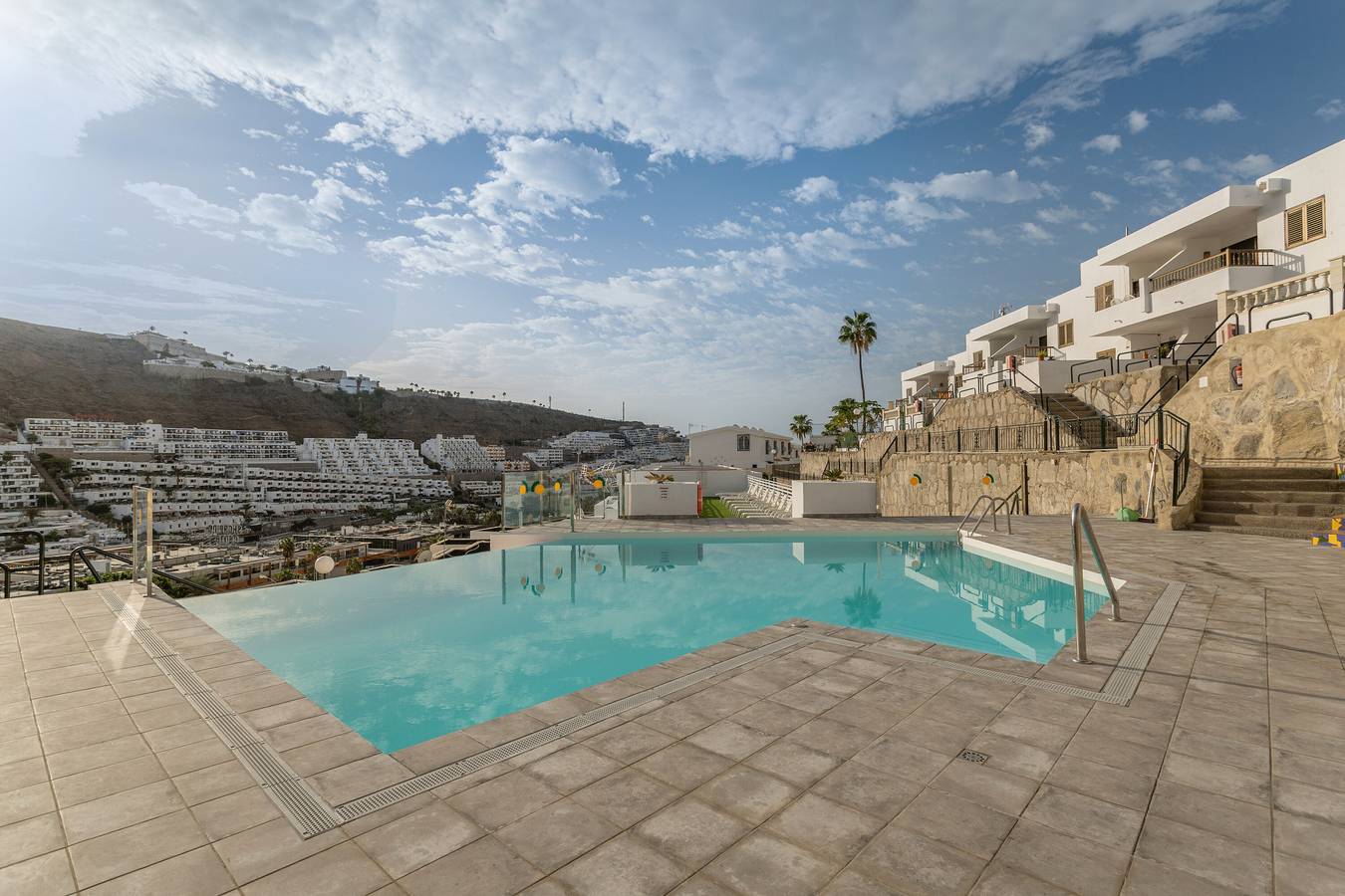 Apartamento entero, Apartamento Cumana 2 with terrace in Mogán, Gran Canaria Sur