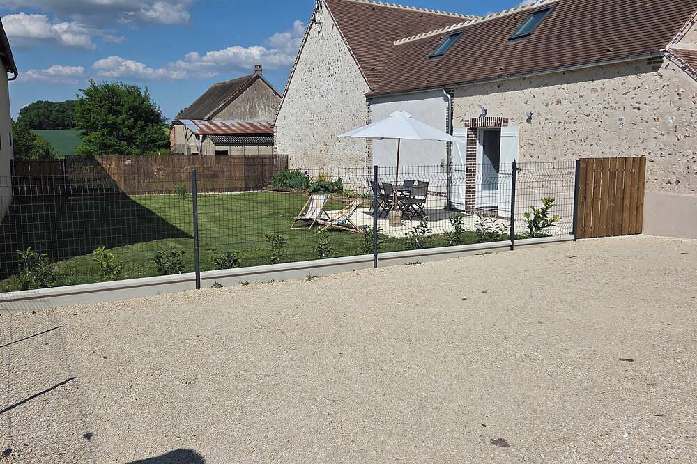 Petite maison de campagne au calme in Chaumot, Yonne
