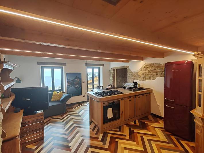 Gîte pour 4 personnes, avec jardin et vue à San Damiano Macra