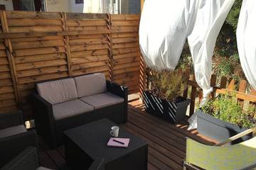 Gîte pour 4 personnes, avec terrasse à Villelaure