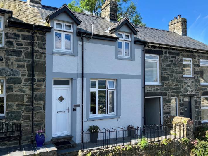 Cottage for 6 people, with garden, with pets in Harlech