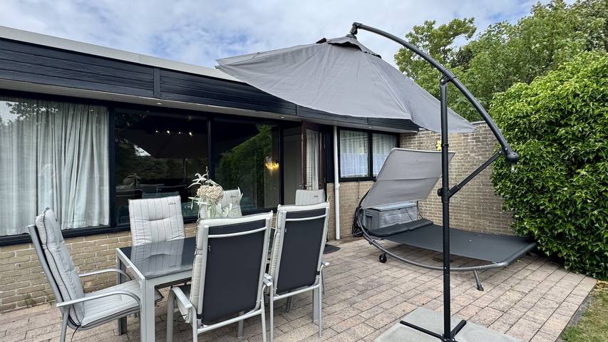 Ferienhaus für 5 Personen, mit Terrasse und Garten - 1