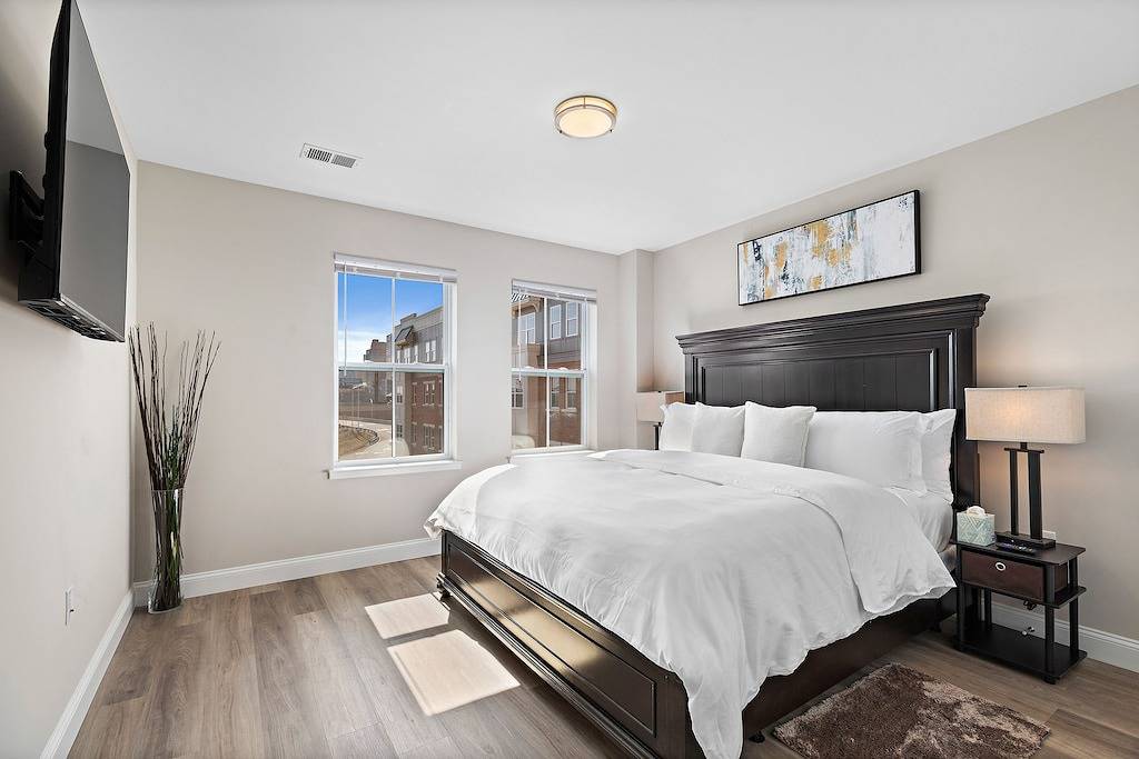 Ganze Wohnung, 1Br King★Newark★20 min Nyc*Parking Incl. in Newark, Essex County (NJ)