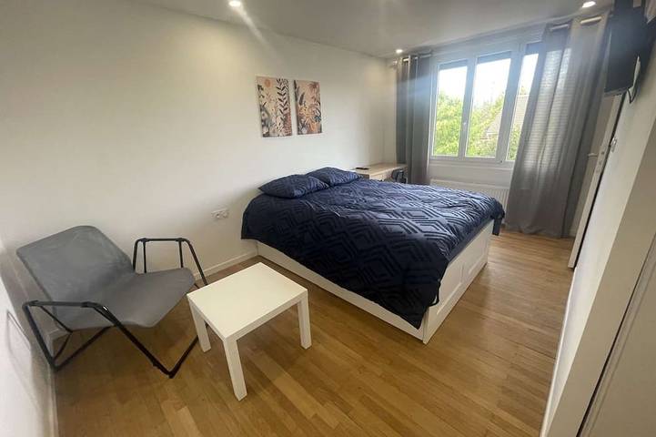 Maison d’hôte pour 2 personnes, avec Jardin à Argenteuil - 3