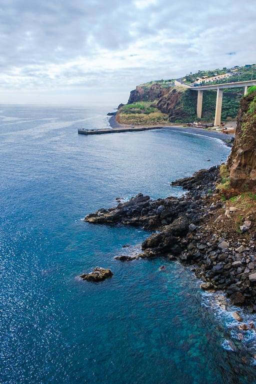Apartamento inteiro, Guestready - Cliff residence with sea view in Gaula, Madeira