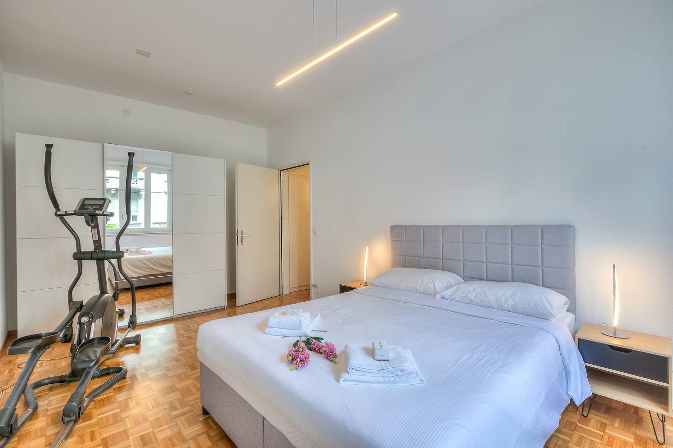 Ganze Wohnung, Bellinzona in Centro: Lift, Parking, Sleeps 6 in Bellinzona, Lepontinische Alpen