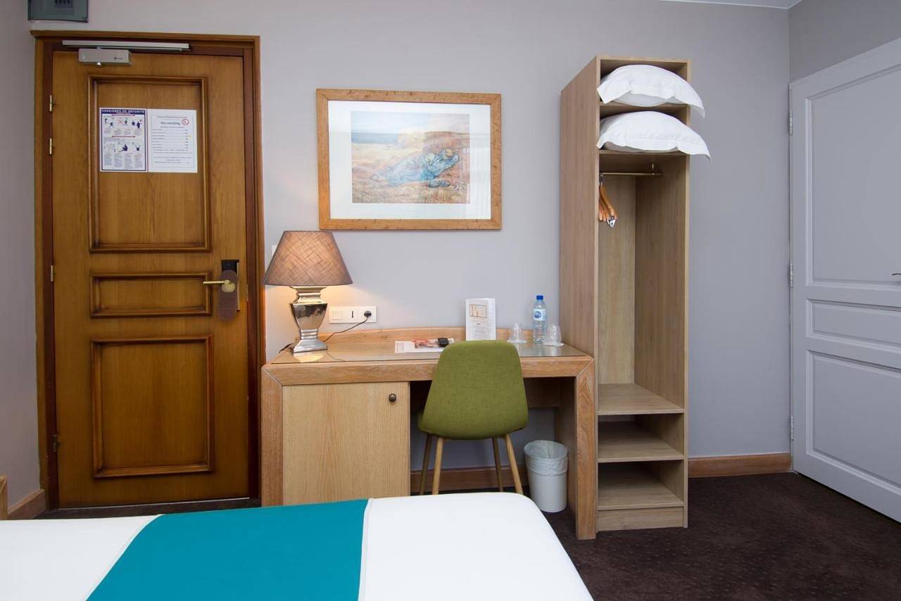 Suite with Hot Tub in Béthune, Région de Béthune