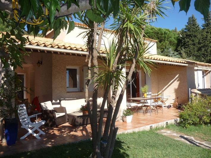 Location de vacances pour 8 personnes, avec terrasse et piscine dans Plage d'Aiguebelle - 4
